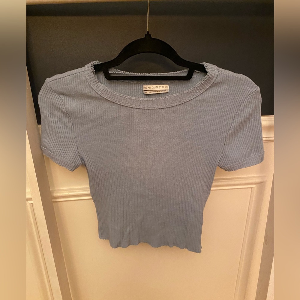 Women’s Urban Outfitters like new crop top